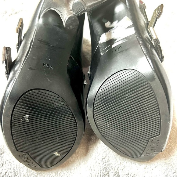 GUESS WgStella2 Y2K black leather buckle heeled booties size 5.5 - Picture 5 of 9